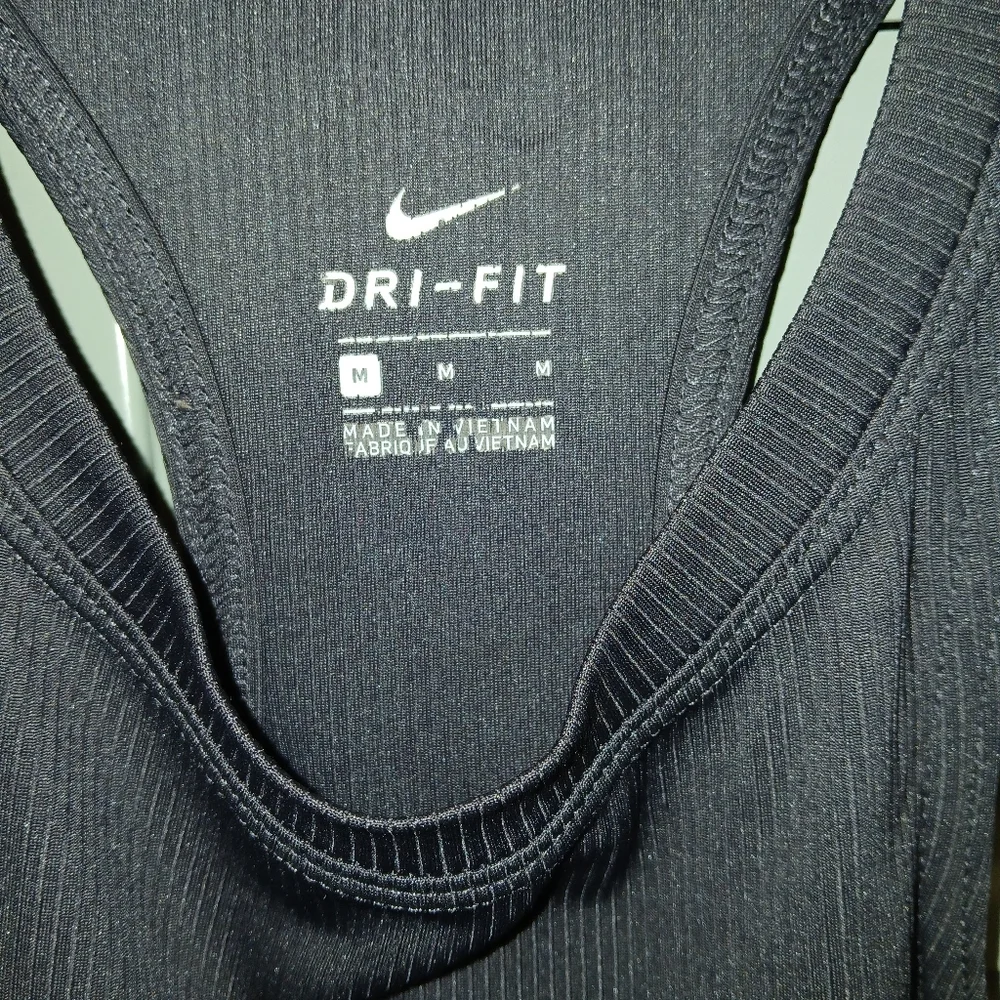 Nike Dri-Fit Ribbed Racerback Tank Size M - Picture 8 of 9